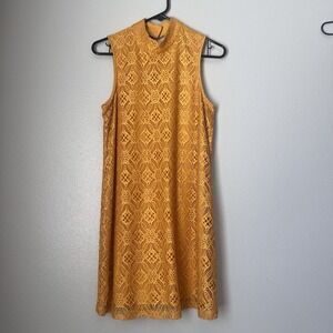 Women's Medium Golden Mustard Yellow Lace Dress Sleeveless Knee Length Boat Neck